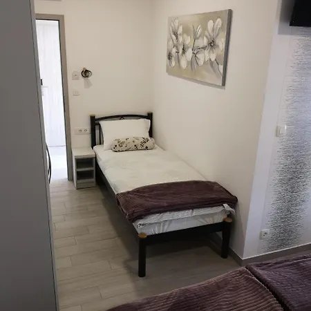 Hotel Sobe Lovac 3*